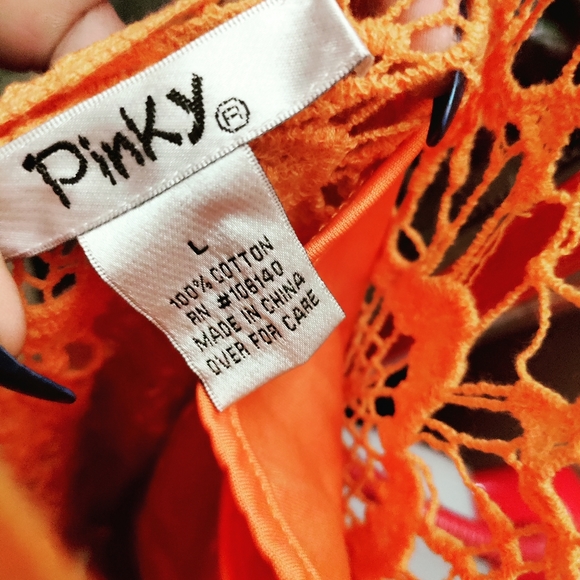 Top - Picture 3 of 3